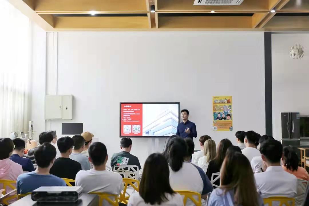 1633592840307499.jpg e8608bbc1ca4f2f30d003f6b96cf2c9.jpg